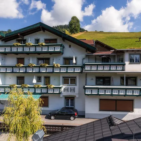 Pensionat Jennys Huamatl Serfaus