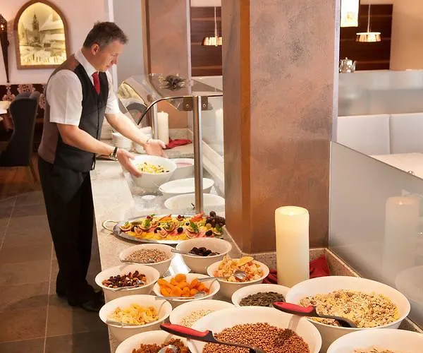 Pensionat Jennys Huamatl Serfaus