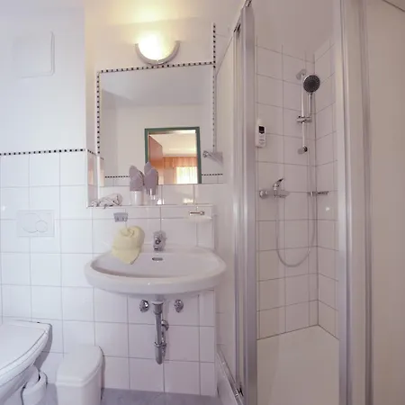 Jennys Huamatl Konukevi