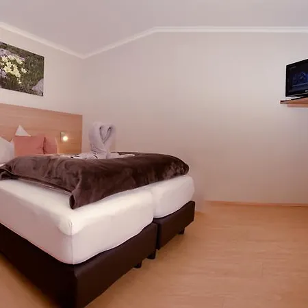 Jennys Huamatl Konukevi