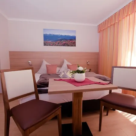 Konukevi Jennys Huamatl Serfaus